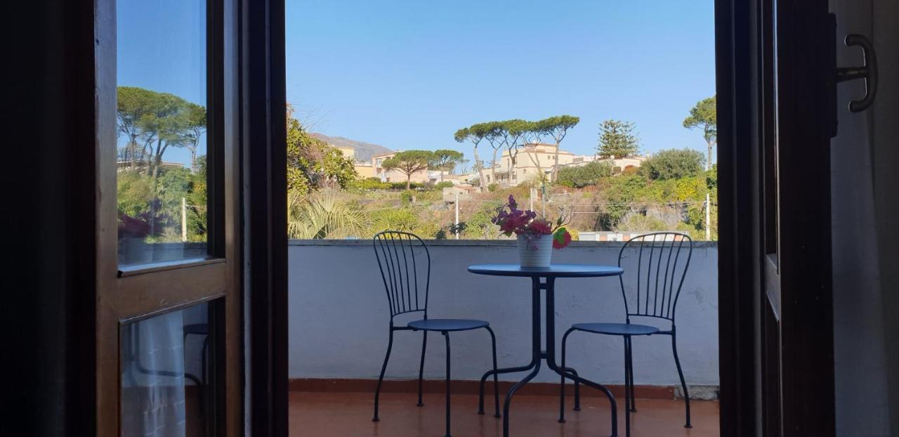 B&B Il Giardino Di Villa Anna Trecase Exteriér fotografie